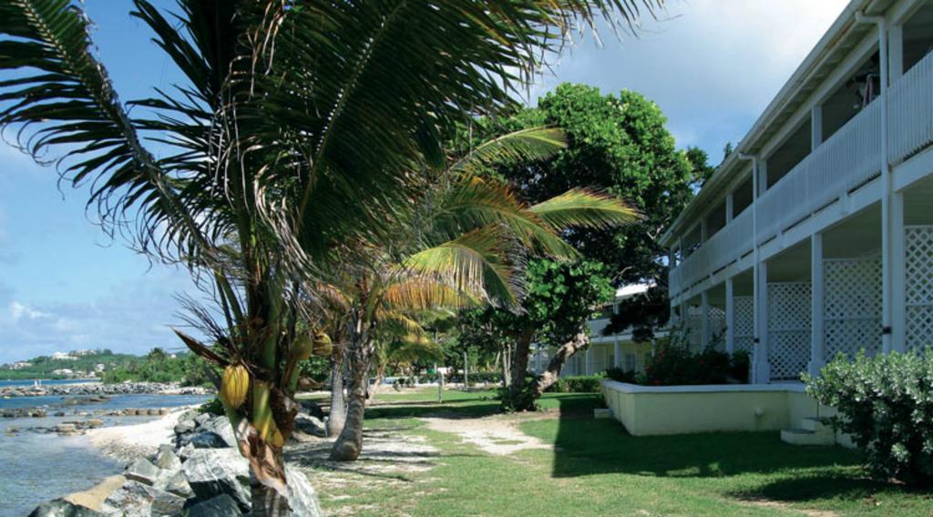 Tamarind Reef Resort Spa & Marina Christianted Bagian luar foto