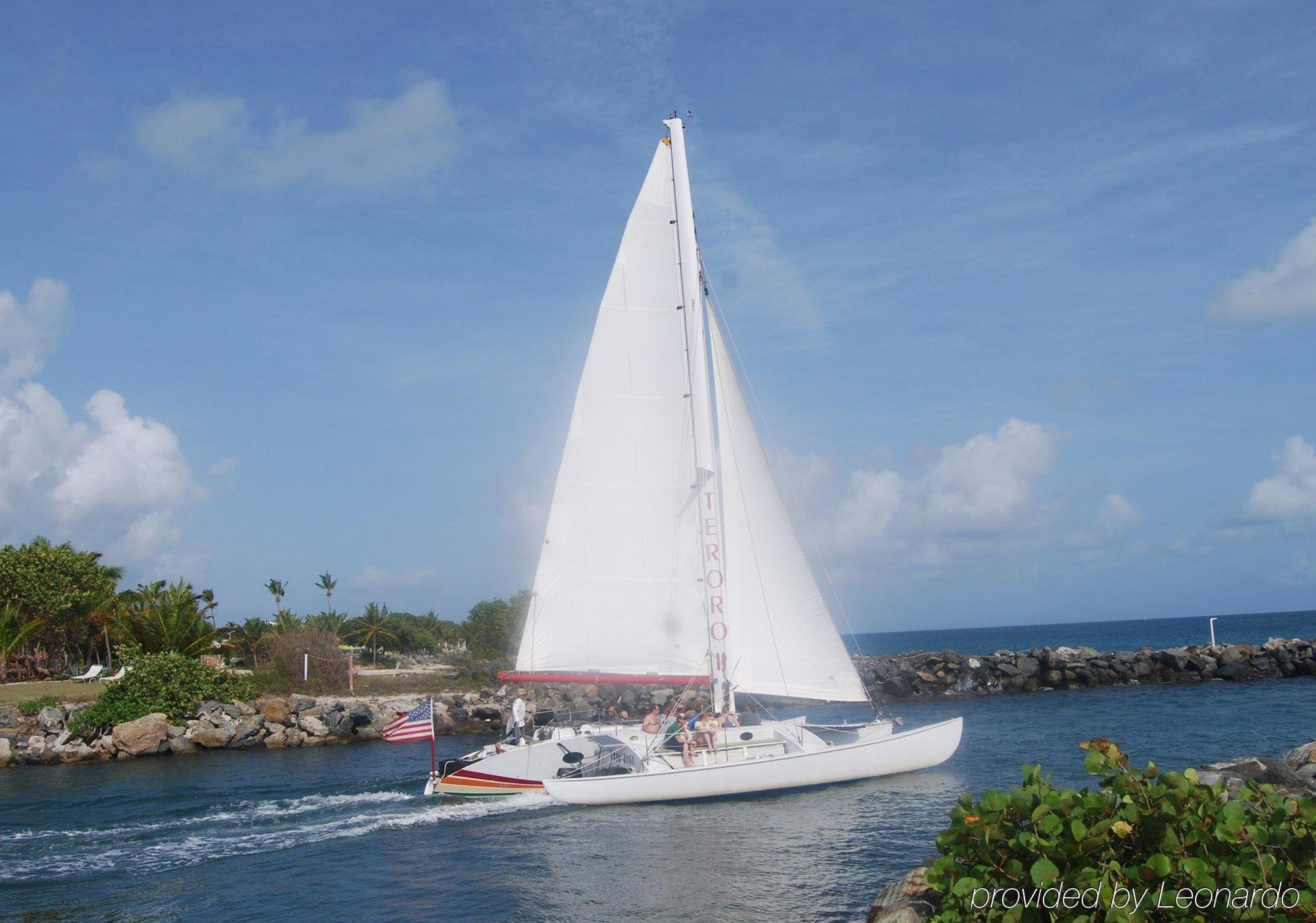Tamarind Reef Resort Spa & Marina Christianted Bagian luar foto